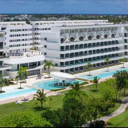 Ferienwohnung Spectacular Ground Floor With Direct Access To The Infinity Pool And Views Of The Golf Course-G115 Star